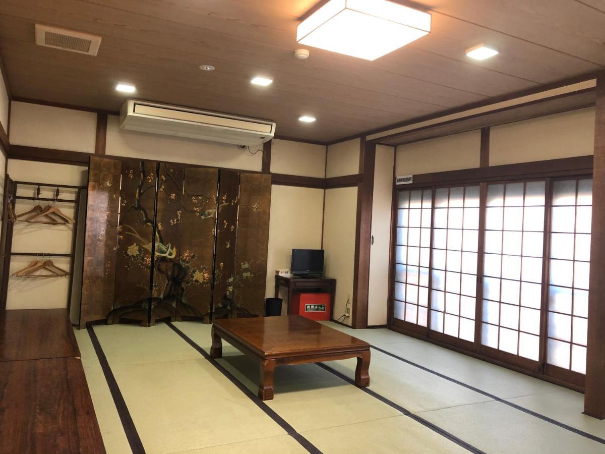Takigawa Ryokan Kyoto Exterior photo